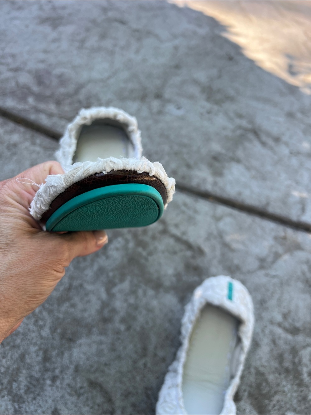 Tieks White Floral Rosette Flats with Teal Accents - Picture 3 of 7